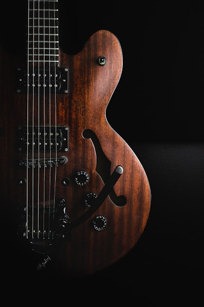 Crafting Vintage Soul in Guitars